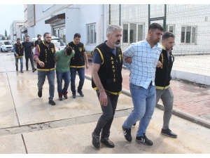 Silah Sıkarak Halkın Huzurunu Bozan 3 Kişi Tutuklandı