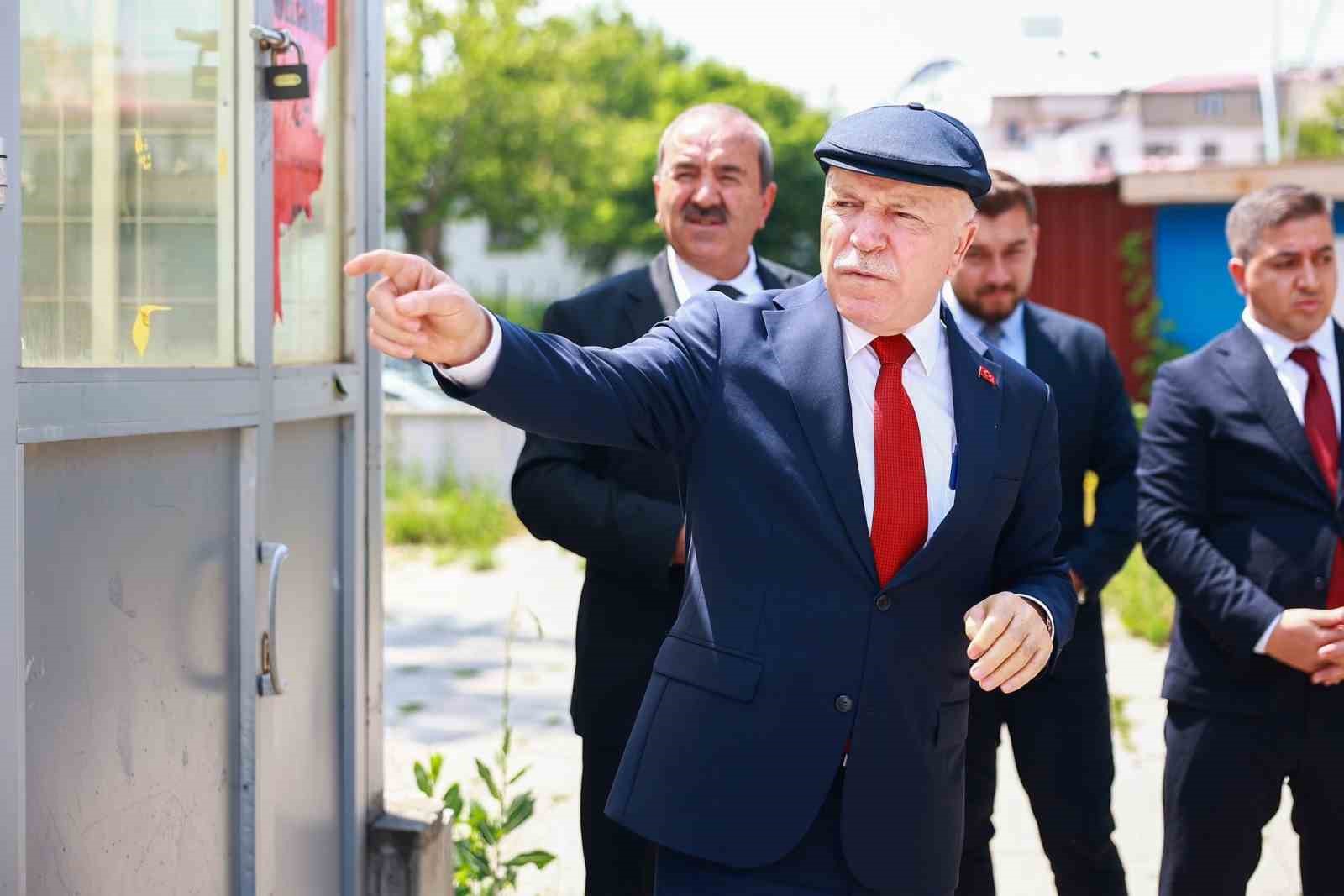 baskan-sekmen-projelerde-tarihi-ve-manevi-dokuyu-koruyoruz