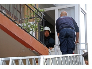 Rüzgarın Ateşini Söndürdüğü Ocaktan Yayılan Gaz Kokusu Mahalleyi Ayağa Kaldırdı