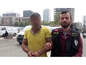 15 Temmuz Şehitler Köprüsü’nde Yolu Kapatan Silahlı Şahıs Adliyeye Sevk Edildi