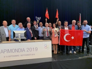 Türk Balının Zaferi