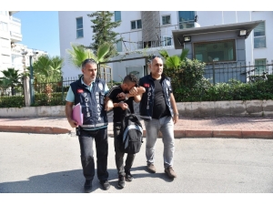 Yaşlı Adama Tuvalette Kabusu Yaşattı, 3 Gün Kaçabildi