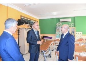 Vali Demirtaş: "Eğitim Faaliyetlerine Destek Olmaya Devam Edeceğiz"