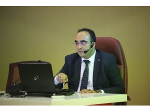 Nevü’de ’Kurumsal Sosyal Medya Eğitimi’ Verildi