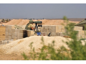 Türk Ordusu Terör Örgütünün Geri Çekilmesini An Be An Takip Ediyor