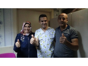 Prp Ve Akupunktur Tedavisiyle 22 Yıllık Çocuk Özlemi Son Buldu