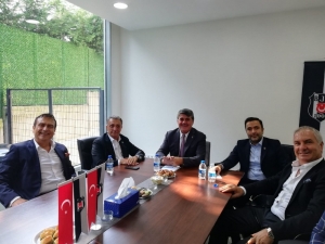 Beşiktaş’ta Seçim Öncesi 2 Aday Bir Araya Geldi