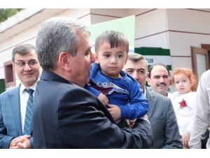 Kimsesiz Çocuklar Mutlu Yuvalarda Kalacak