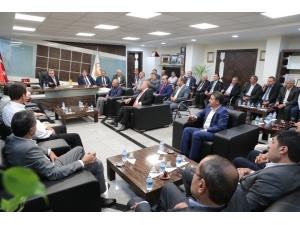 Beyazgül Muhtarlarla Bir Araya Geldi