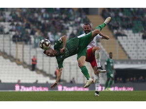 Tff 1. Lig: Bursaspor: 2 - Ümraniyespor: 1 (Maç Sonucu)