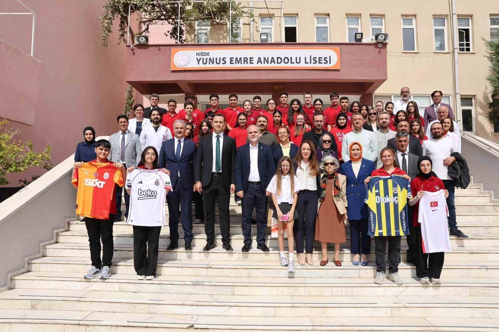 sehit-yuzbasi-yigitcan-ciga-nin-adi-kutuphanede-yasatilacak