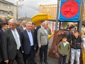 Ak Parti Milletvekilleri Arpaçay’da