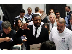 Pascal Nouma: “İlk Defa Bir Seçime Katılıyorum”