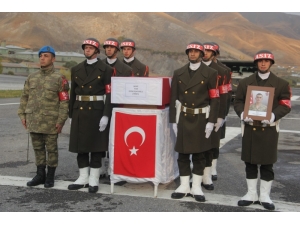 Hakkari’de Şehit Olan Asker Törenle Memleketine Uğurlandı