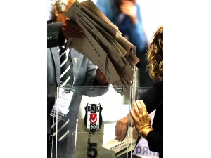 Ahmet Nur Çebi Farkı Açtı