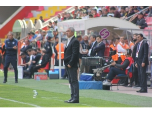 Samet Aybaba Puanla Başladı