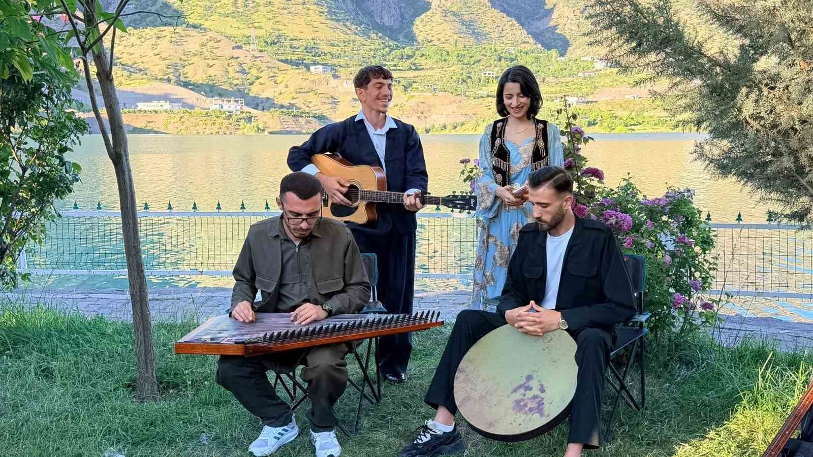 sirnak-yaylalarinda-artik-silah-sesi-degil-muzik-sesleri-duyuluyor