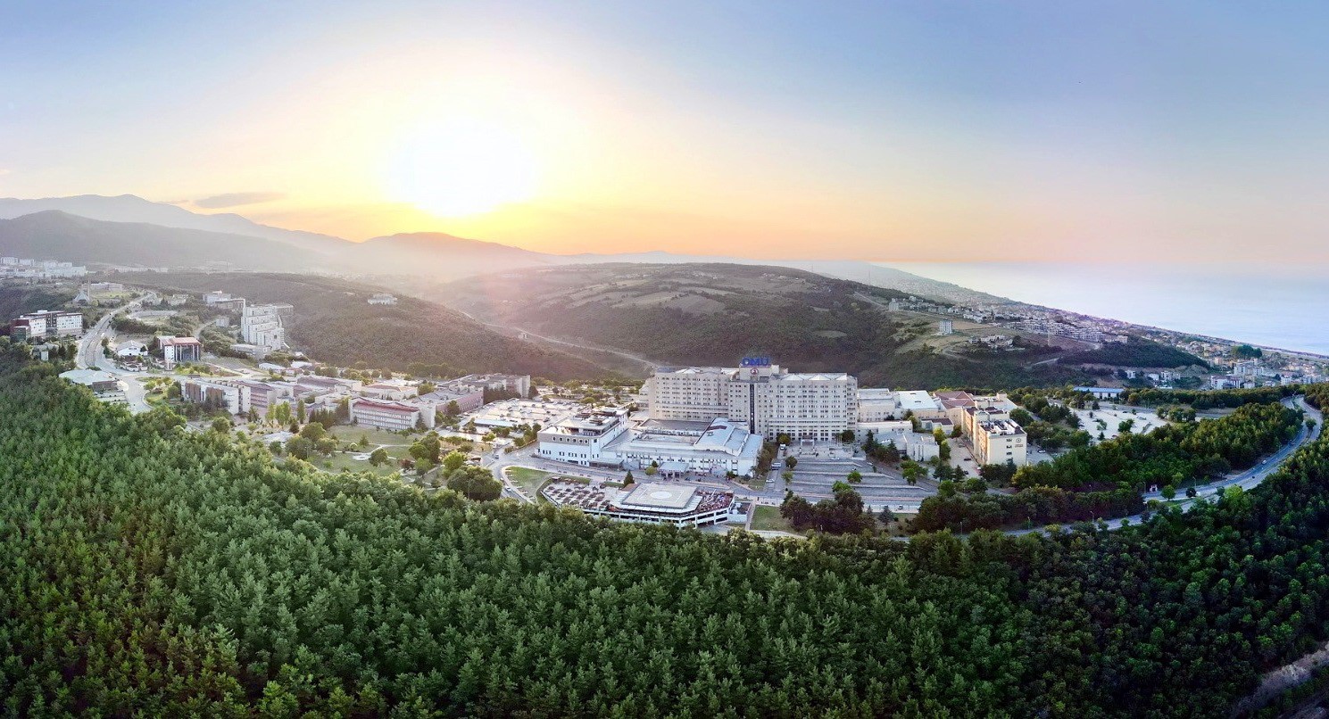 omu-den-55-75-yas-grubuna-ozel-universite-ybu-basvurulari-aciliyor