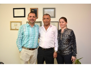 Çıkartılan 8 Kiloluk Böbrek Dokusu, En Büyük Doku Olarak Kayıtlara Geçti