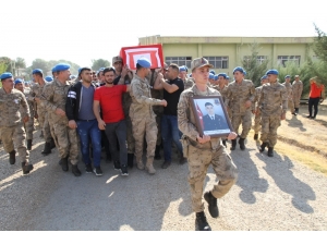 Şehit Uzman Çavuş Önek’in Naaşı Memleketine Uğurlandı