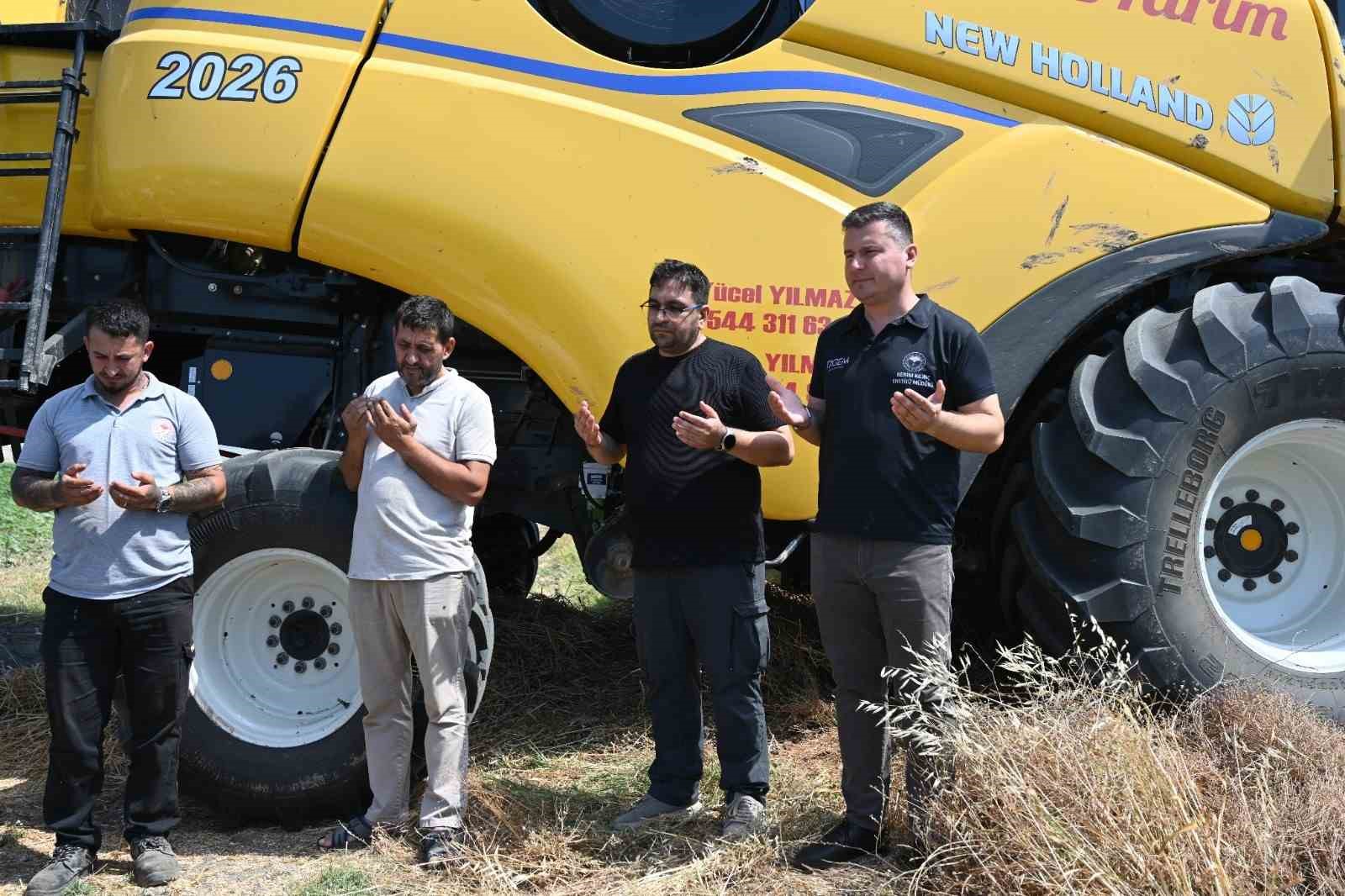 koyunculuk-arastirma-enstitusu-nde-hasat-bereketi