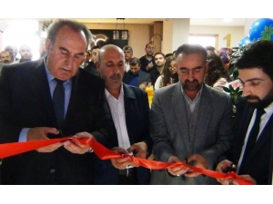 Erciş’in İlk Özel Ağız Ve Diş Sağlığı Polikliniği Hizmete Açıldı