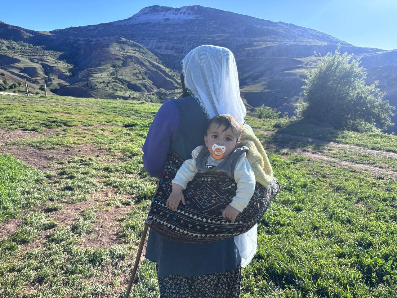 yaylalarda-baslayan-emek-erzincan-tulum-peyniri-olarak-sofralara-ulasiyor