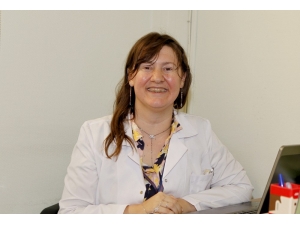 "Kalıcı Makyaj Kanser Veya Tümörün Geç Fark Edilmesine Neden Olabilir"