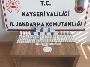 Yolcunun Valizinden Uyuşturucu Hap Çıktı