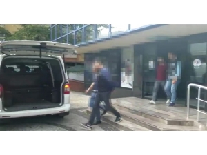 Uyuşturucu Satıcısı Tır Garajında Yapılan Operasyonla Yakalandı