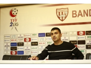 Bandırmaspor, Zirve Yürüyüşünü Sürdürüyor