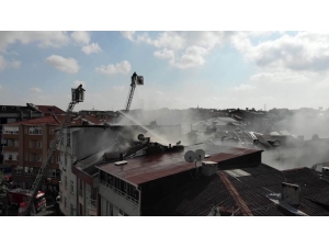 Gaziosmanpaşa’da Korkutan Çatı Yangını