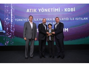 Fabrika Bacalarından Çıkan Su Buharı İle Isıtılan İlk Seraya Ödül