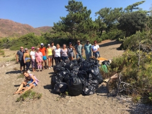 Kirlilik Avcıları Datça’yı Temizlemeye Devam Ediyor