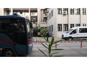 Adliye Önünde Saldırıya Uğrayan Muhabirin Duruşması Görüldü