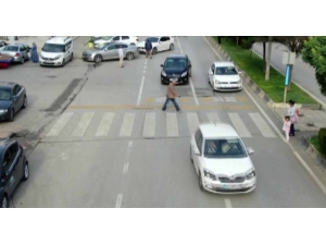 Yayalara Yol Vermeyen Araçlara Drone’lu Denetim