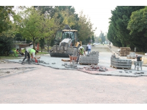 Büyükşehir’den Balık Restoranları Otoparkında Çalışma