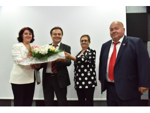 Başkan Şahin Muhtarlarla Bir Araya Geldi