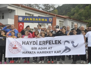 Erfelek’te “Bir Adım, At Hayata Hareket Kat” Yürüyüşü