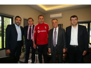 Ahmet Nur Çebi’den Avcı’ya Ziyaret