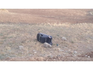 15 Yaşındaki Ehliyetsiz Sürücünün Kullandığı Otomobil Takla Attı: 1 Ölü, 1 Yaralı