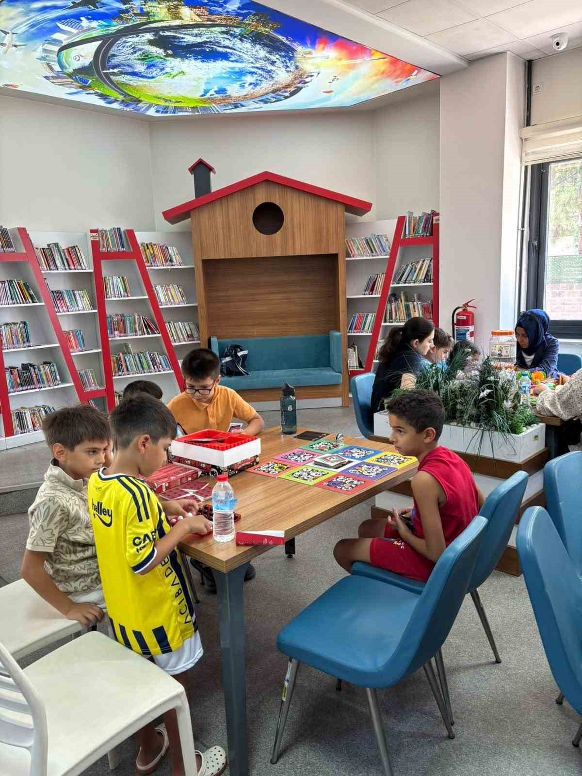 aydin-da-cocuklar-zeka-oyunlariyla-hem-dusundu-hem-eglendi