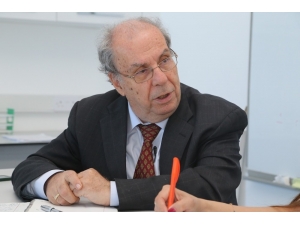 “Grip Aşısı, Gripten Korunmada Tek Başına Yeterli Değil”