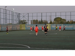 Tepebaşı’nda Turnuva Heyecanı Başladı