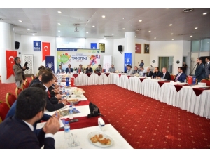 Bose’de Hedef 350 Bin Öğrenci