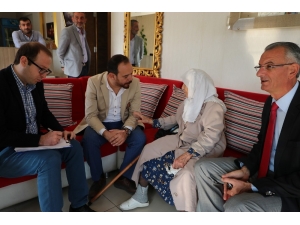 Sokağa Atılan Yaşlı Kadın Huzurevine Misafir Olacak