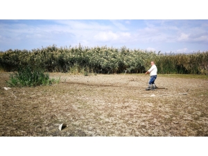 Bursa’da Görenler Şaşırıyor...iznik Gölü 25 Metre Çekildi