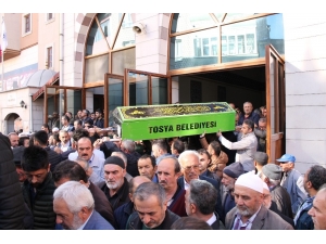 Erzurum’da Hayatını Kaybeden Tosyalılar Defnedildi