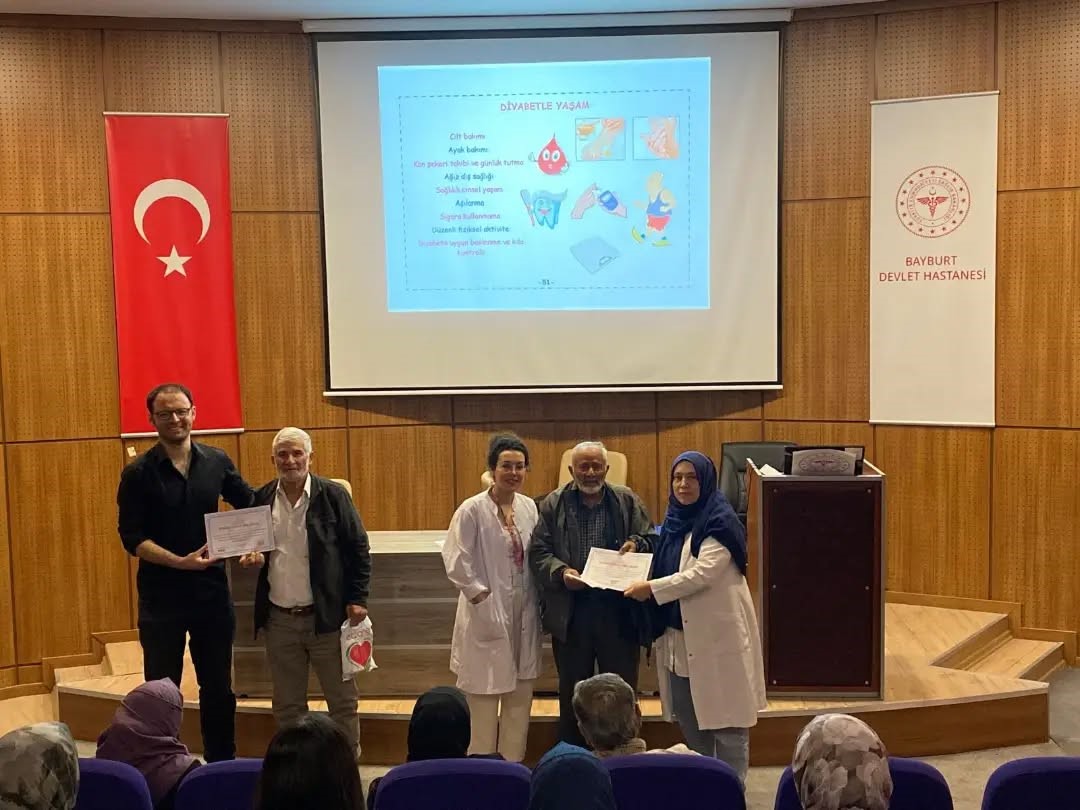temmuz-ayi-diyabet-okulu-egitimleri-tamamlandi