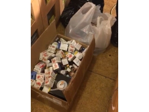 Piyasa Değeri 50 Bin Tl Olan Gümrük Kaçağı Ürünlere Polis Baskını